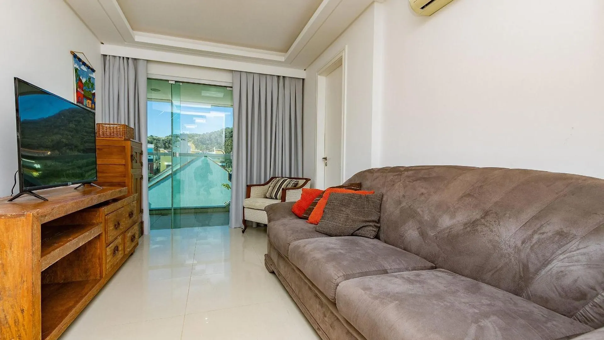 Solar Das Ilhas 303 - Duplex Com Vista Para O Mar De 4 Ilhas - Piscina Privativa Bombinhas 0*,  Brazil